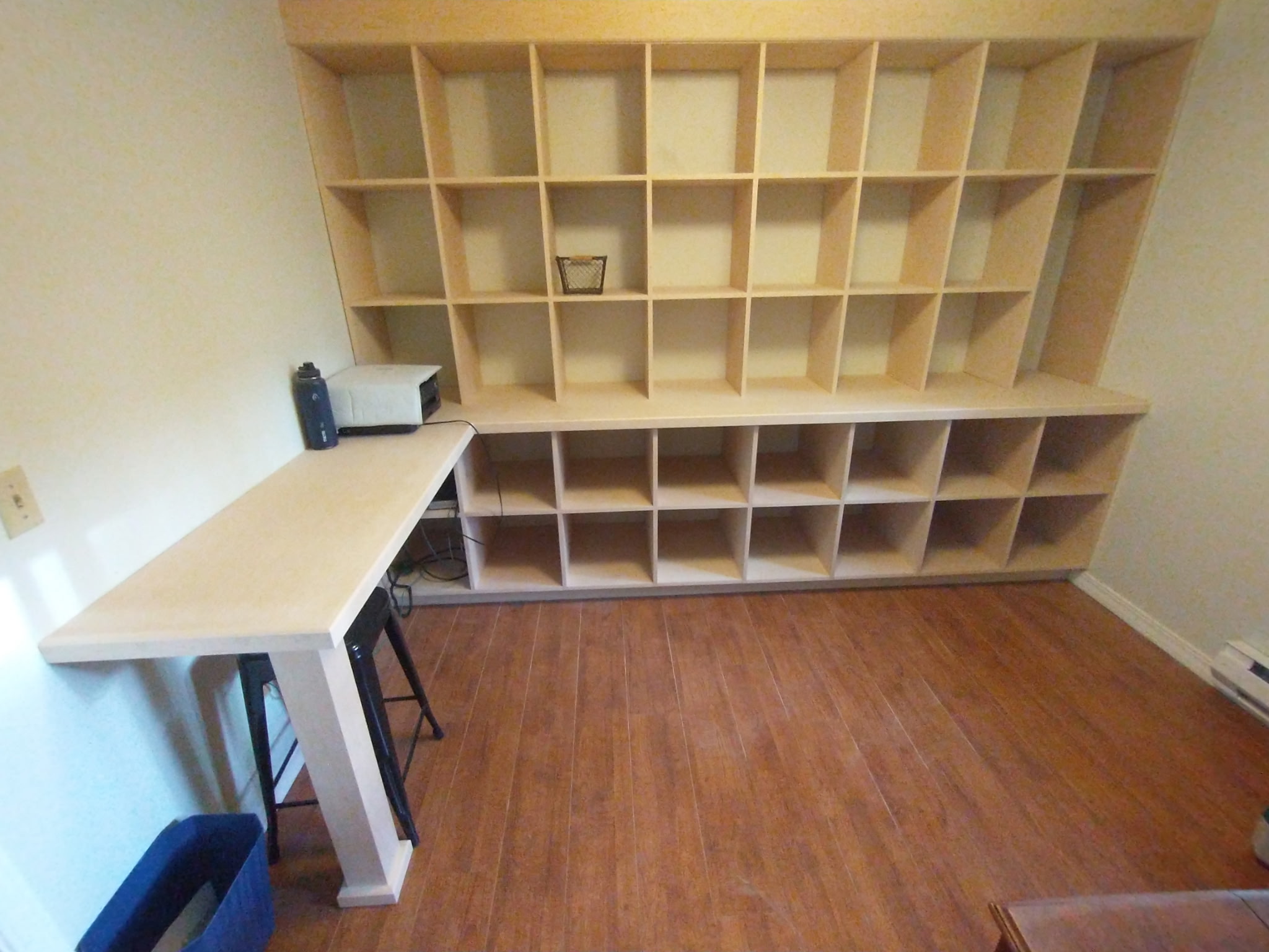 Custom Built-In Shelving & Desk